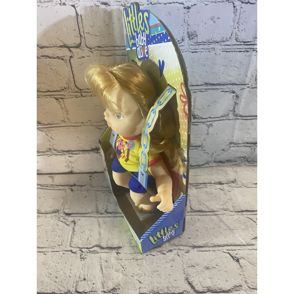 Hasbro Littles by Baby Alive - 9 Inch Doll - Little Astrid - New - Picture 4 of 5